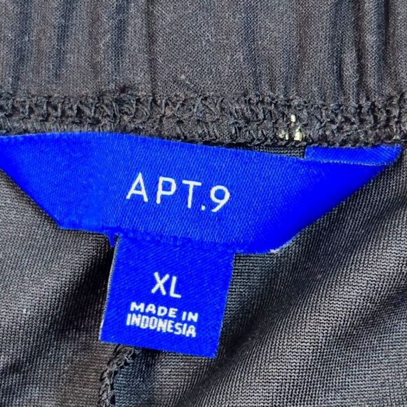 APT. 9 Snowflake Leggings - Picture 13 of 13